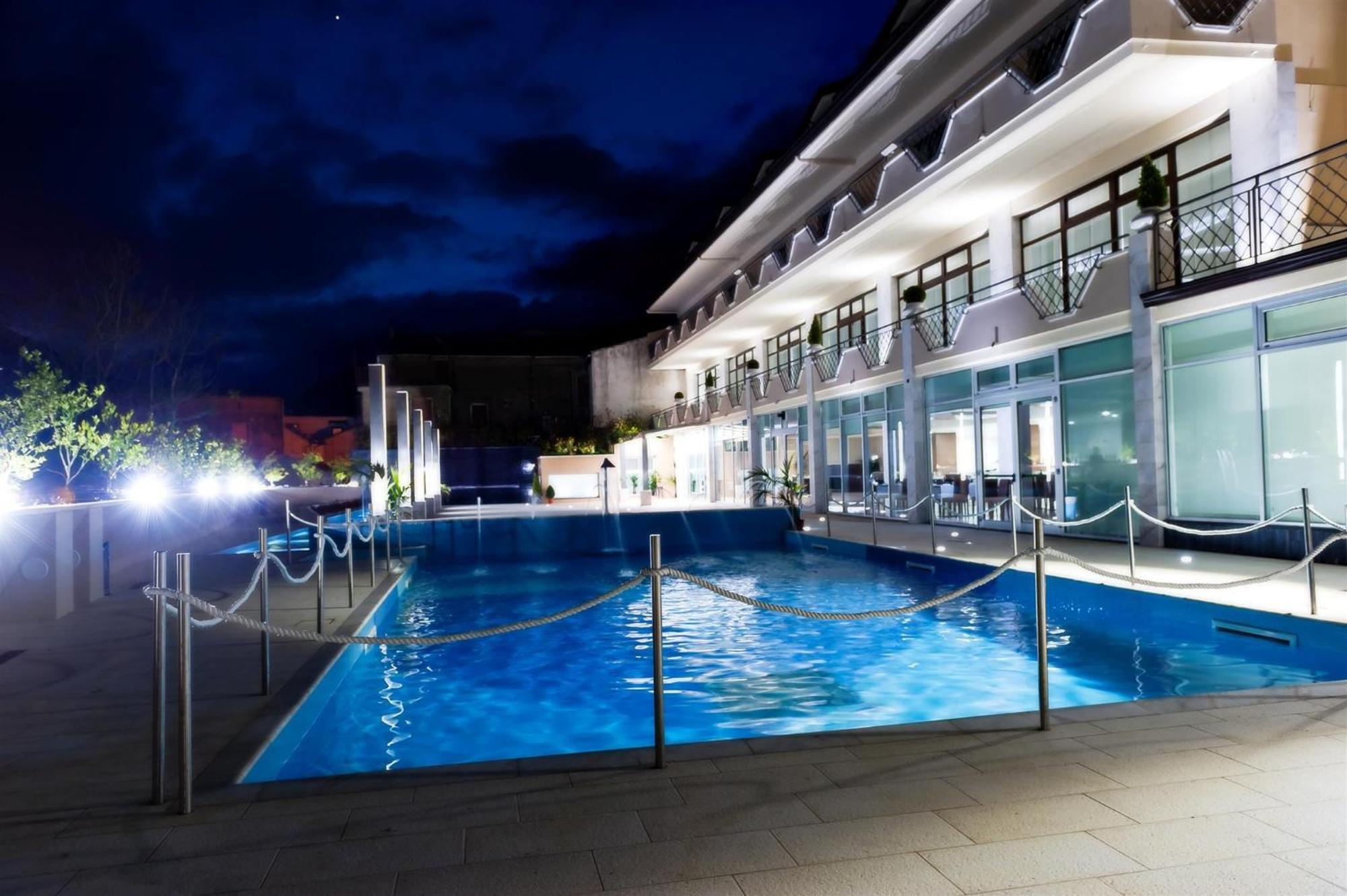 Vea Resort Hotel Меркато-Сан-Северино Екстер'єр фото